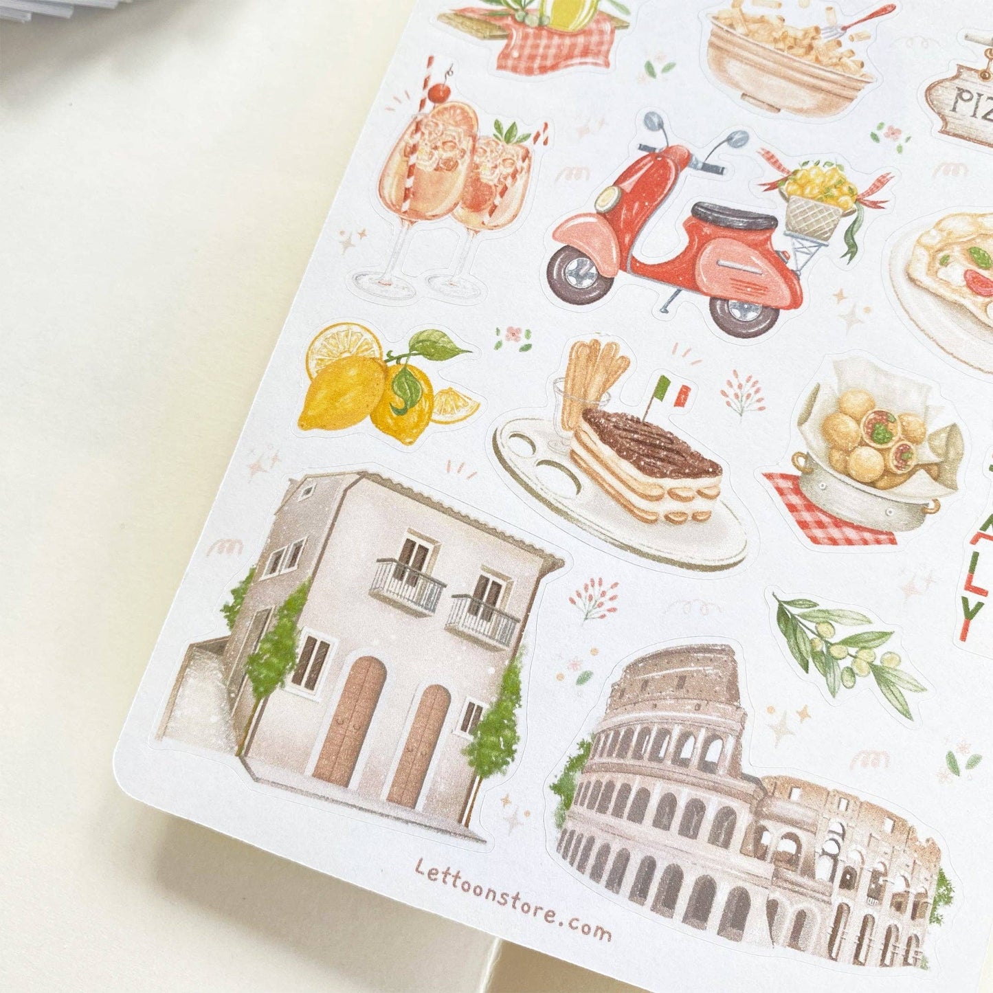 In Love With Italy -tarra-arkki | LETTOOn