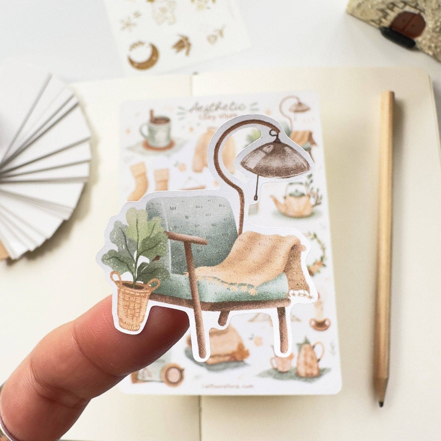 Aesthetic Cozy Vibes -tarra-arkki | LETTOOn