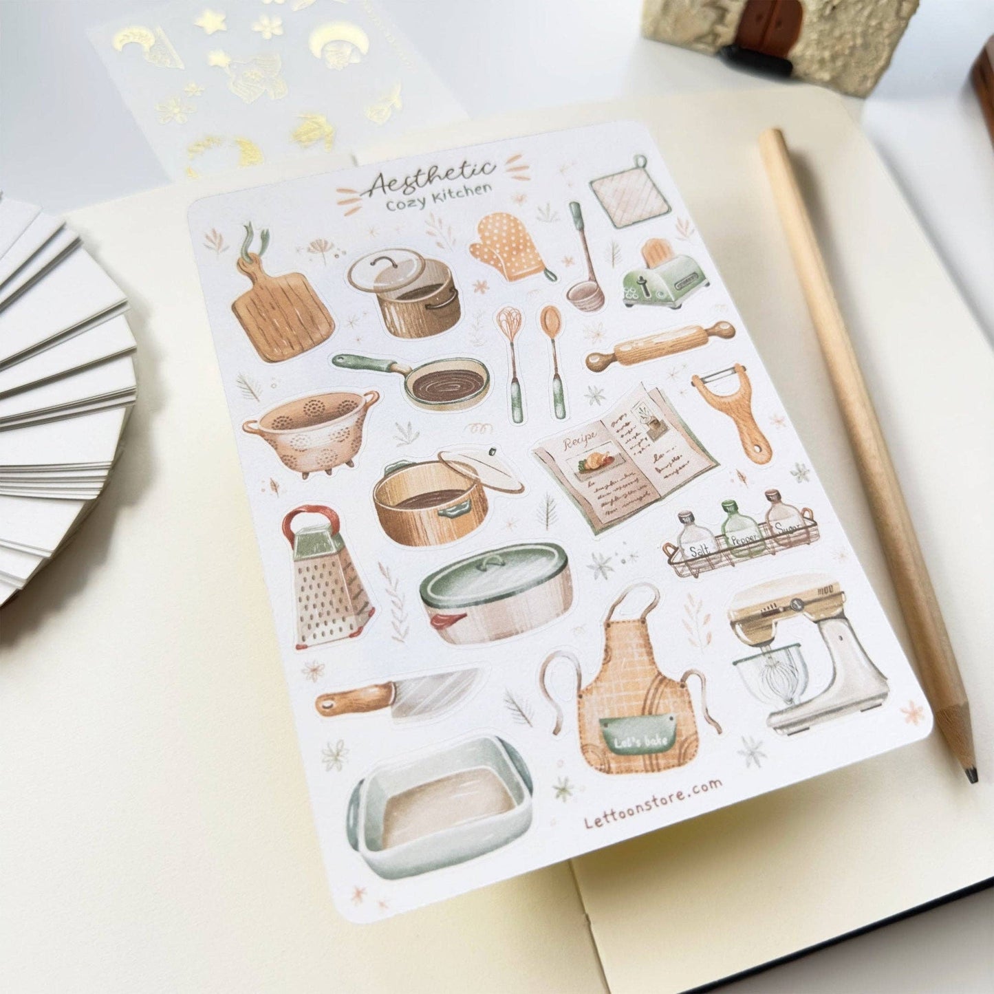 Aesthetic Cozy Kitchen -tarra-arkki | LETTOOn