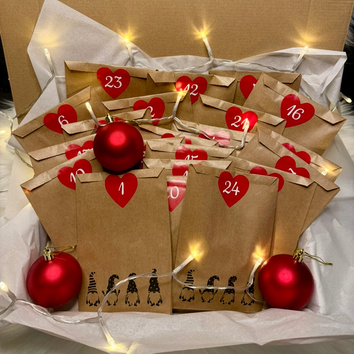 Tarra- ja washiteippijoulukalenteri