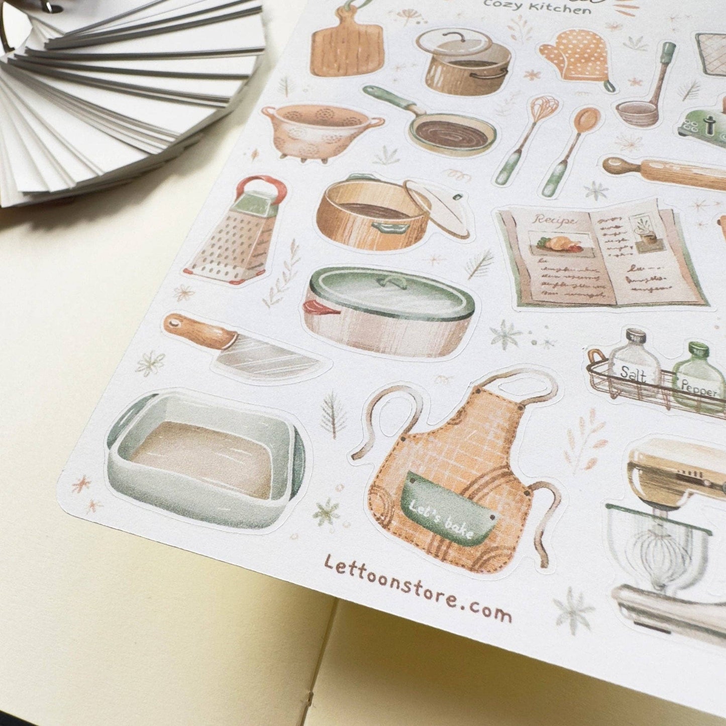 Aesthetic Cozy Kitchen -tarra-arkki | LETTOOn