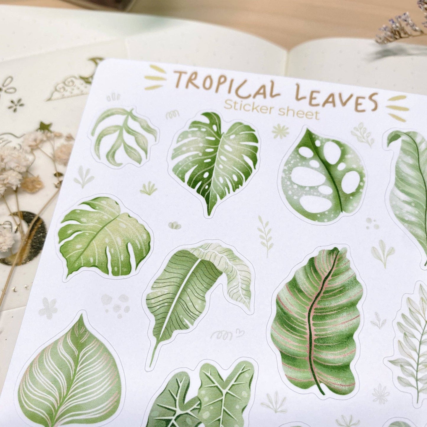 Tropical Leaves -tarra-arkki | LETTOOn