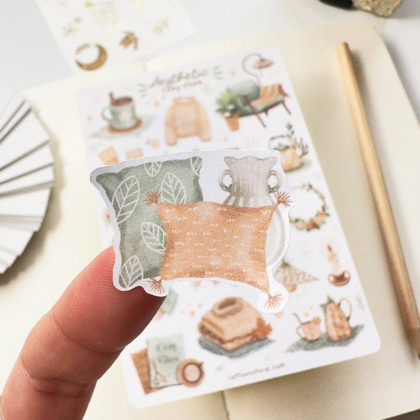 Aesthetic Cozy Vibes -tarra-arkki | LETTOOn
