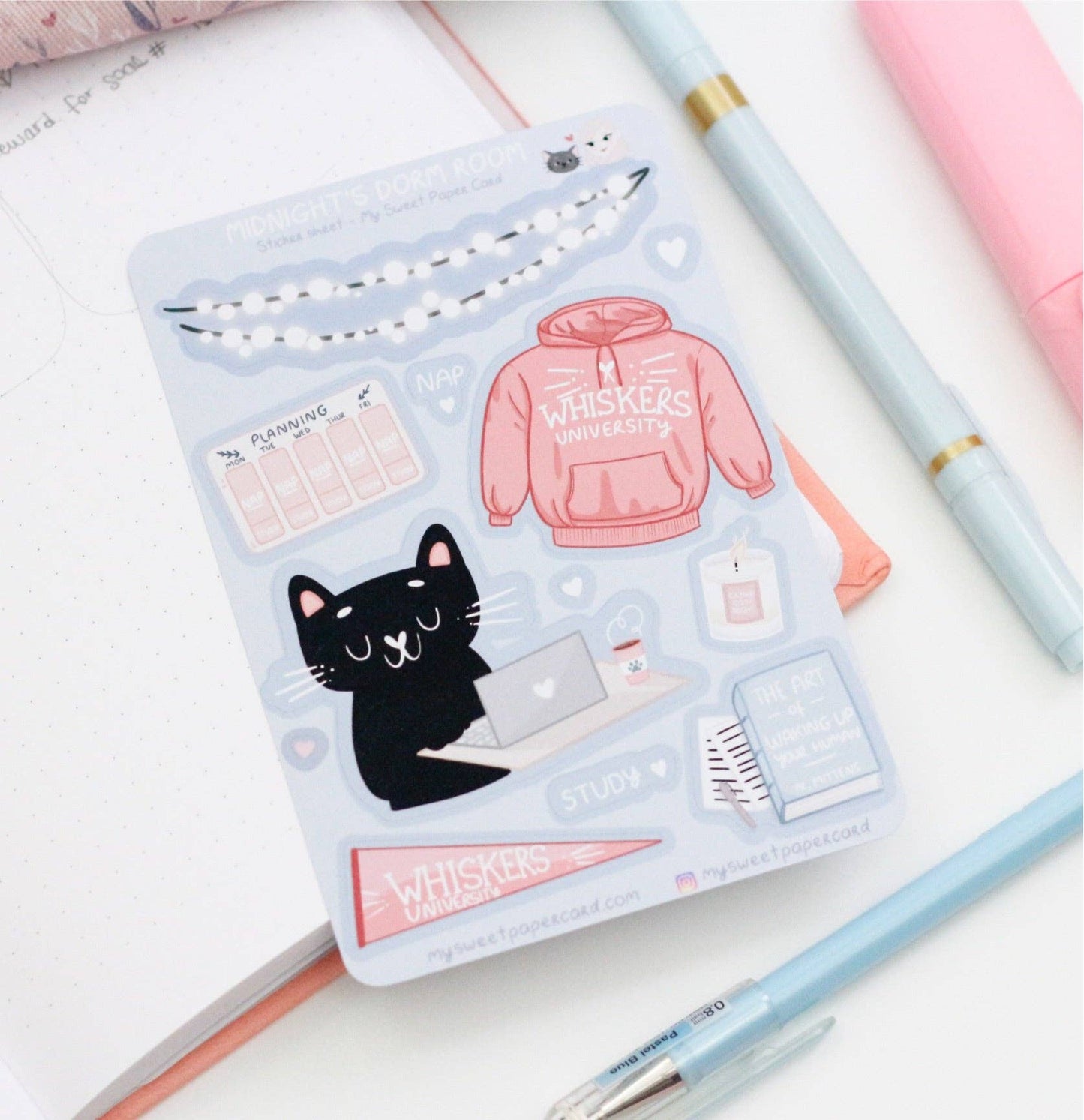 Midnight's dorm room -tarra-arkki | My Sweet Paper Card