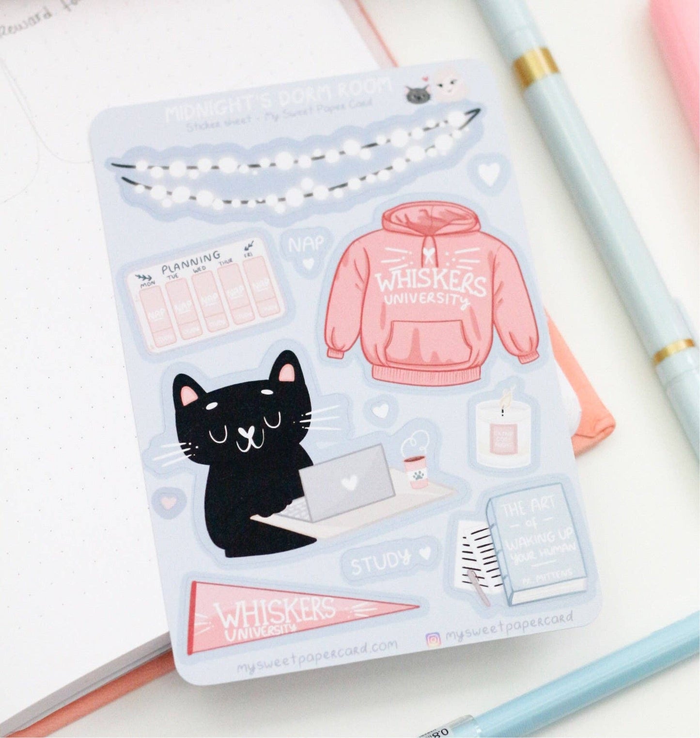 Midnight's dorm room -tarra-arkki | My Sweet Paper Card